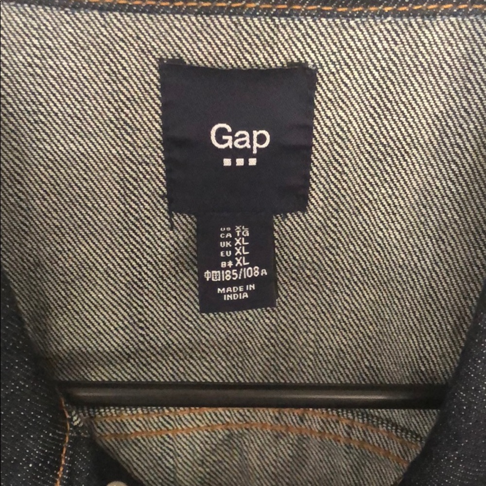 Gap Jean Jacket - Picture 3 of 3